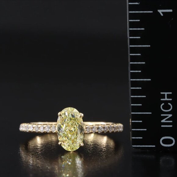Tiffany & Co. Novo 18K 1.21 CTW IF Fancy Yellow Diamond Engagement Ring - Picture 10 of 12